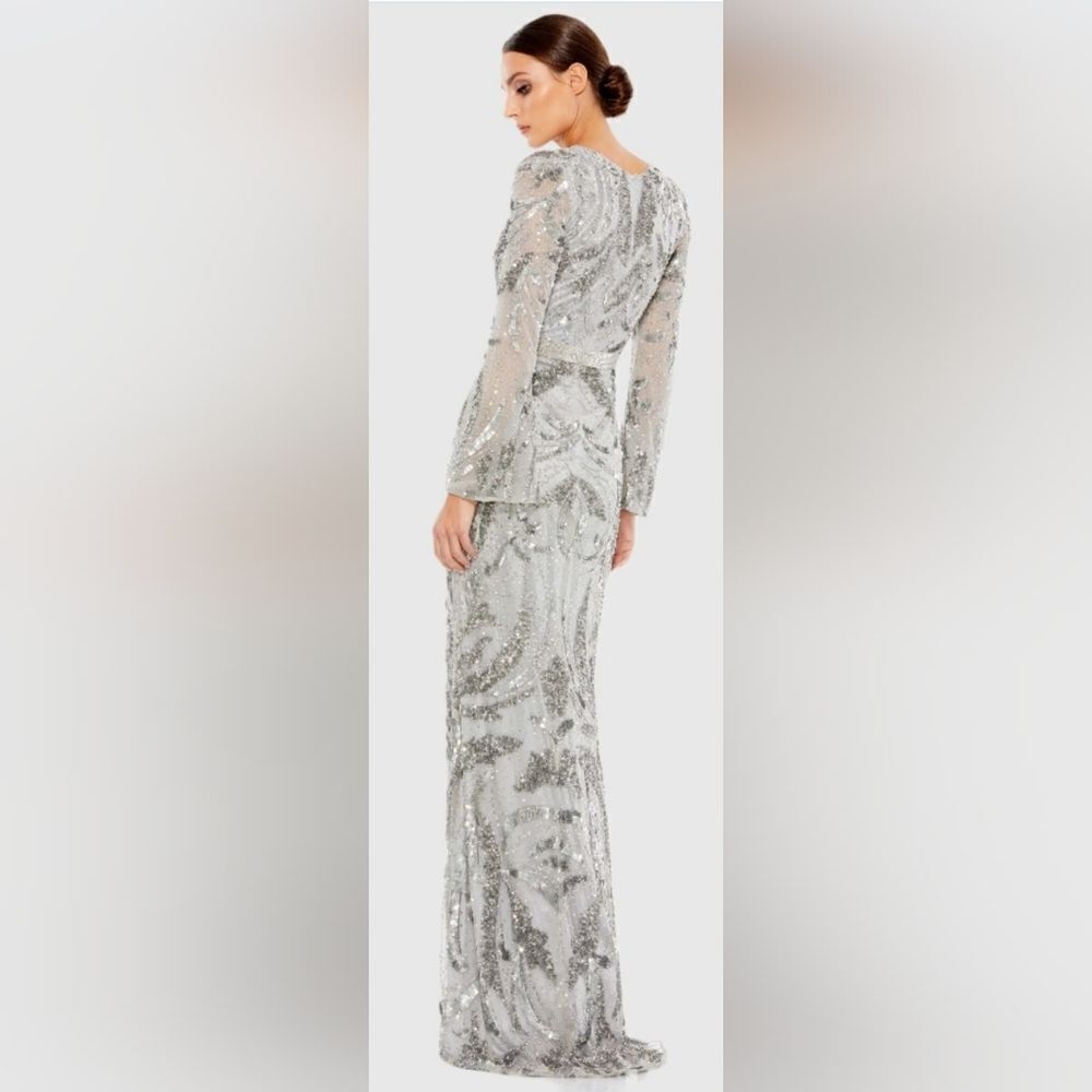 Mac Duggal 5222 Silver Sequined Faux Wrap Long Sleeve Gown NWOT Size 20 Gray - Picture 2 of 7